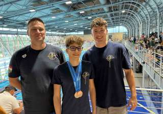 e3967878-8eea-4f80-acaf-ee712bd74d4f e3967878-8eea-4f80-acaf-ee712bd74d4f